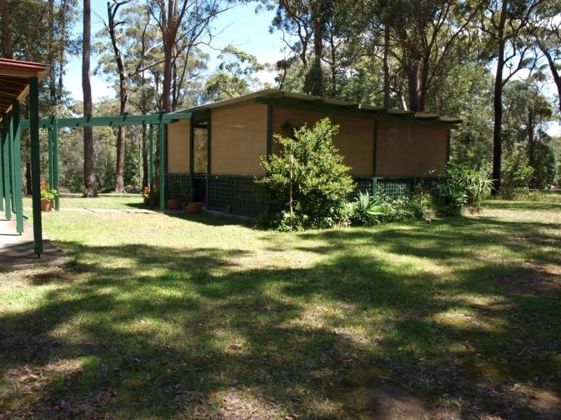 13 Fairfax Road, Woollamia NSW 2540
