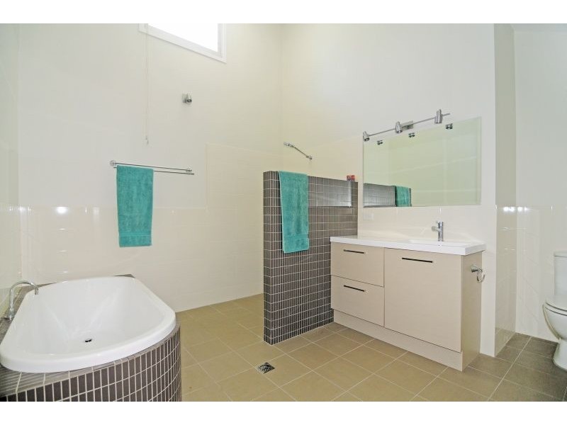 536 Woollamia Road, Woollamia NSW 2540