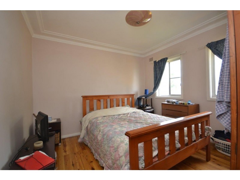 49 Moss Street, Nowra NSW 2541