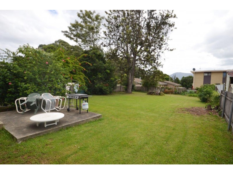49 Moss Street, Nowra NSW 2541