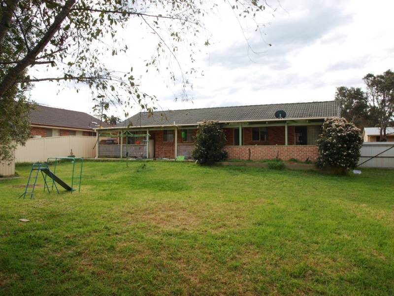 24 Isa Road, Worrigee NSW 2540