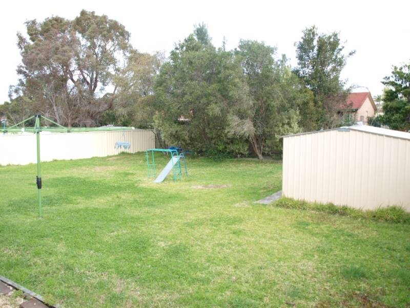 24 Isa Road, Worrigee NSW 2540