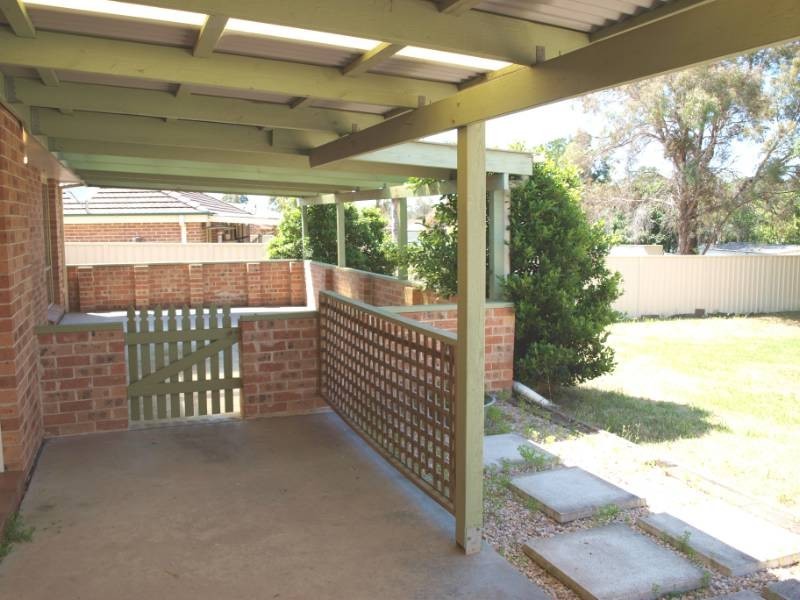 24 Isa Road, Worrigee NSW 2540