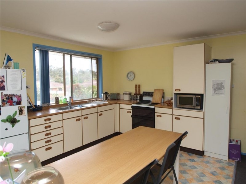 6 Gerroa Road, Shoalhaven Heads NSW 2535