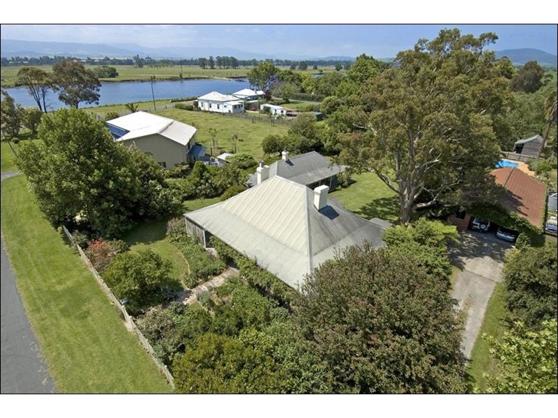 6 Holme Street, Nowra NSW 2541