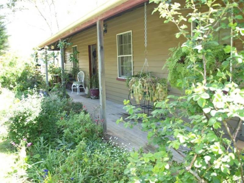 18 Kells Road, Tomerong NSW 2540