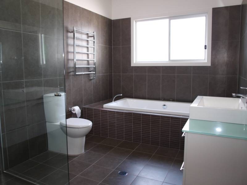 17 Centre Street, Nowra NSW 2541