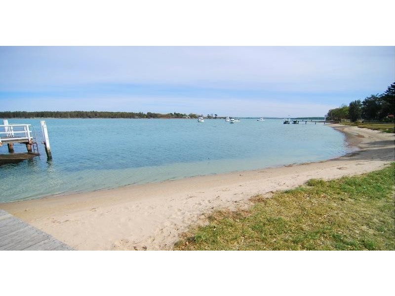 28 Hay Avenue, Shoalhaven Heads NSW 2535
