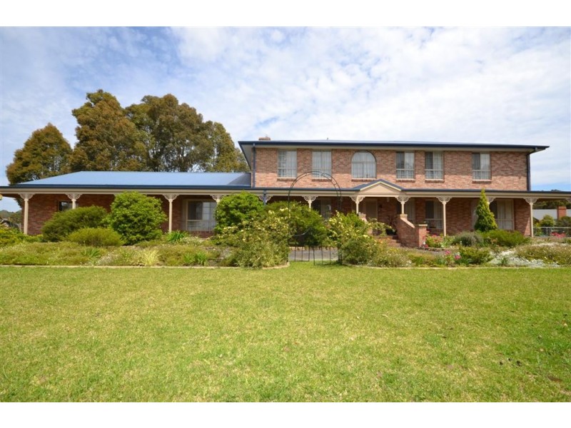 3 Linkwood Drive, Nowra Hill NSW 2540