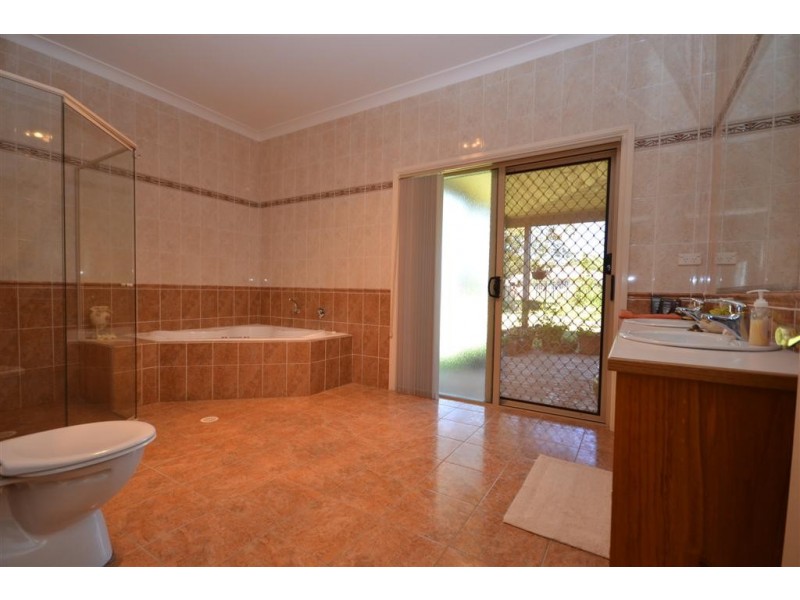 3 Linkwood Drive, Nowra Hill NSW 2540