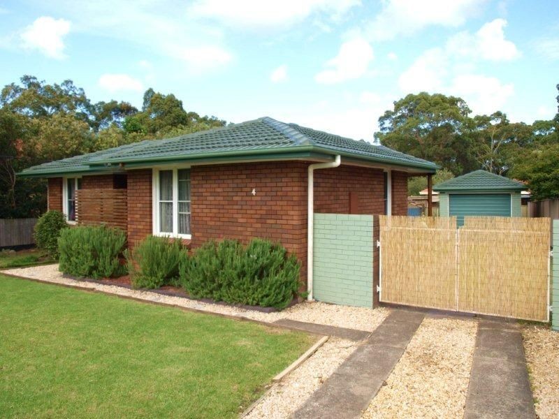 4 Bunderra Drive, Nowra NSW 2541