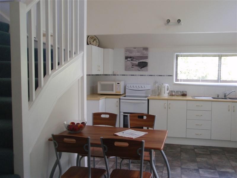 Unit 4 Burrawong Park, Shoalhaven Heads NSW 2535