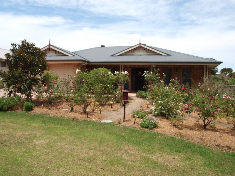 31 Golden Grove, Worrigee NSW 2540