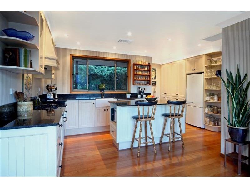 10 Tomlins Road, Berry NSW 2535