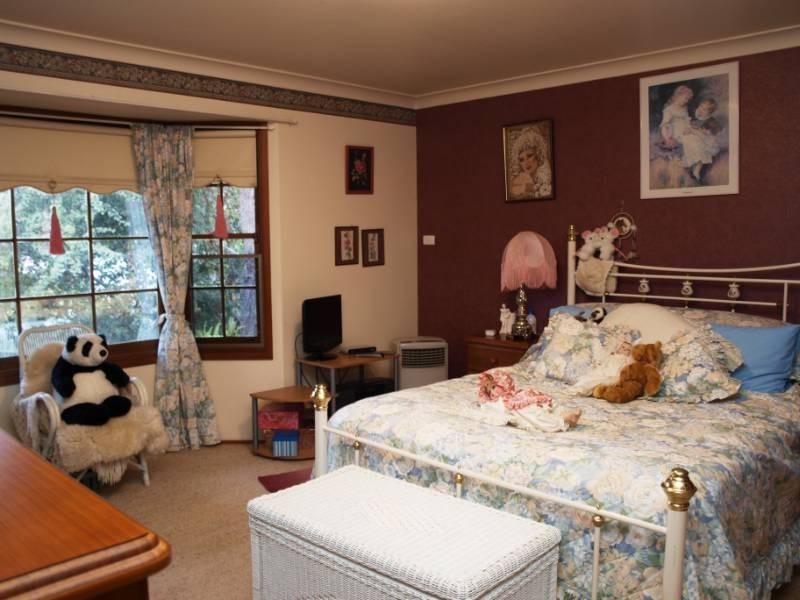 13 Gleneagle Parade, North Nowra NSW 2541