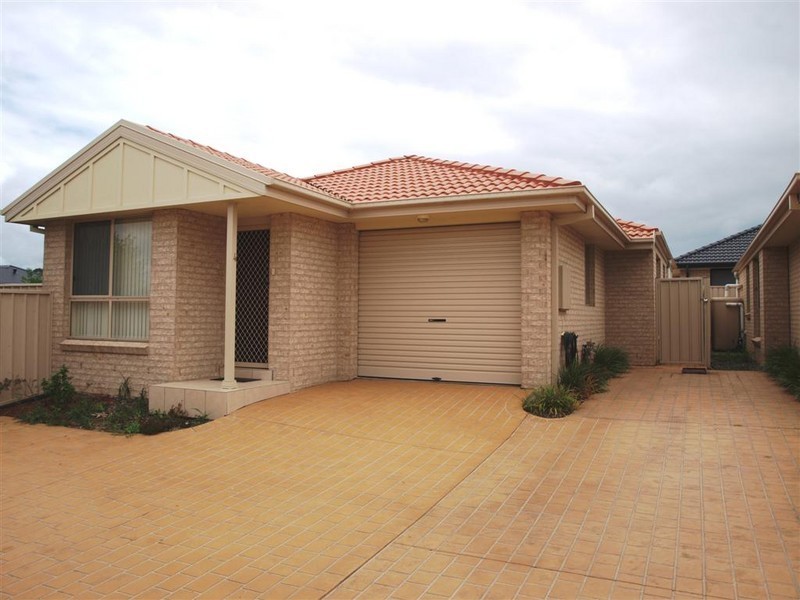 4/73 Rayleigh Drive, Worrigee NSW 2540