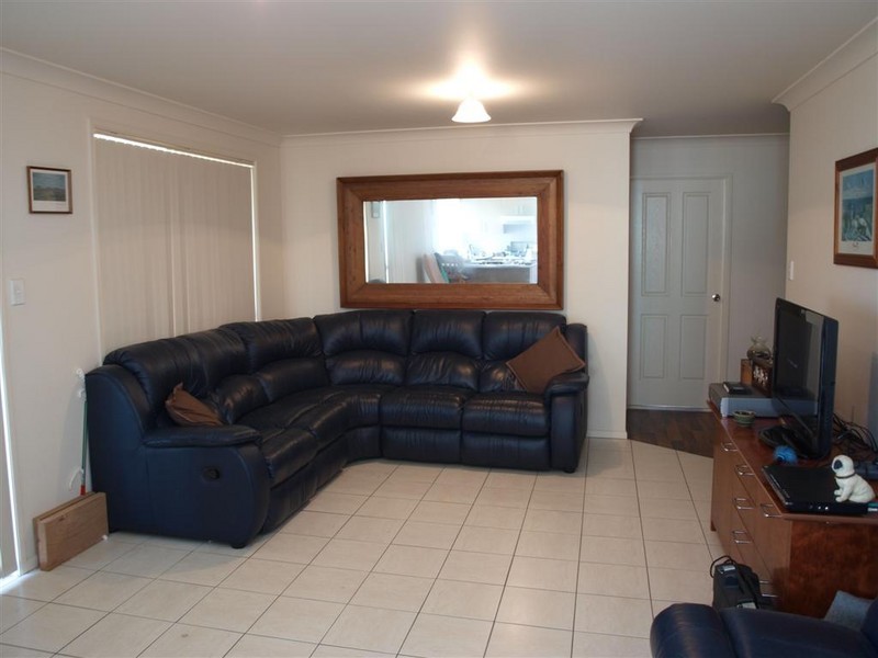 4/73 Rayleigh Drive, Worrigee NSW 2540