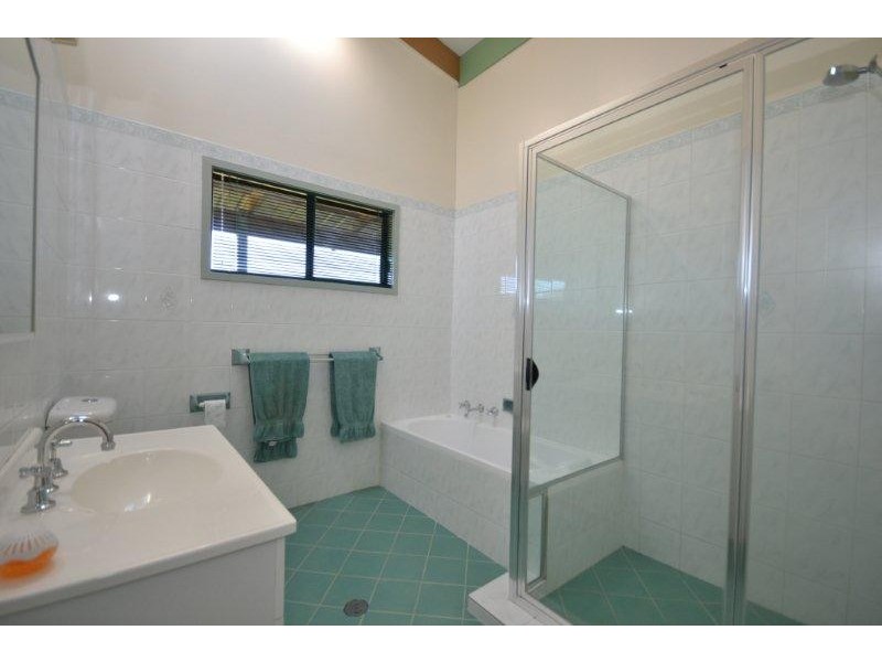 36 Forest Road, Falls Creek NSW 2540