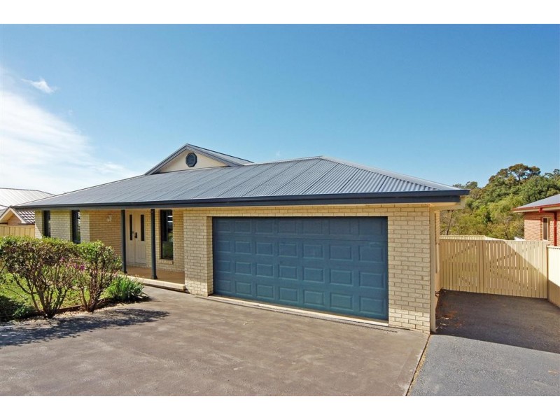 23 Emerald Drive, Meroo Meadow NSW 2540