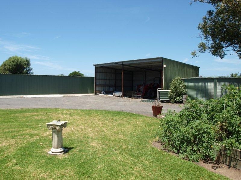 664 Greenwell Point Road, Pyree NSW 2540