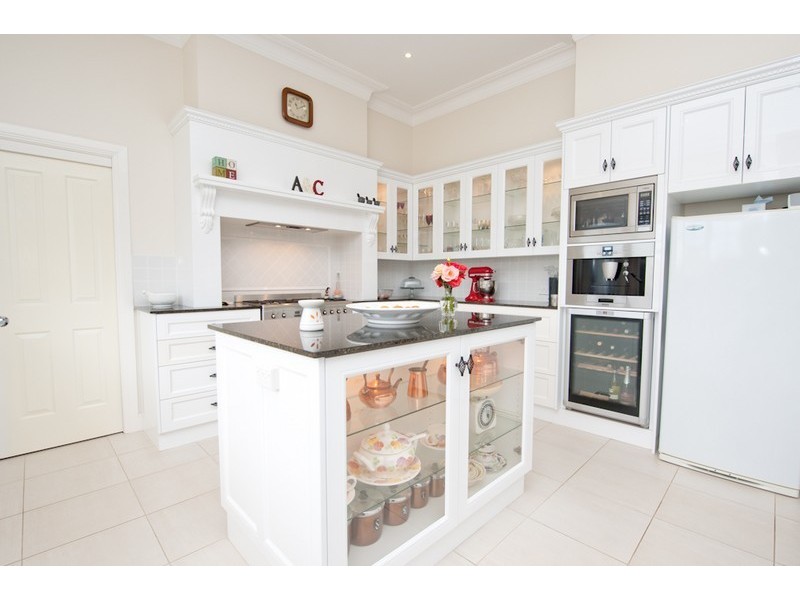 664 Greenwell Point Road, Pyree NSW 2540
