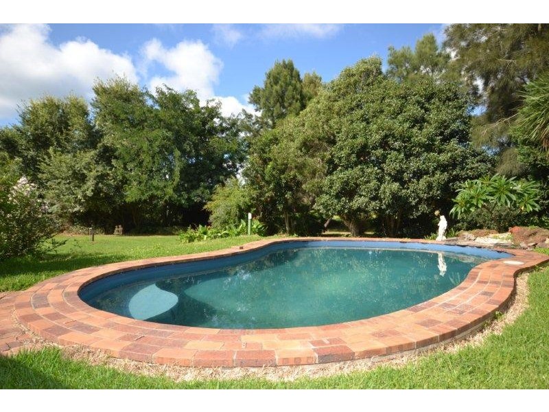 30 Lamonds Lane, Meroo Meadow NSW 2540