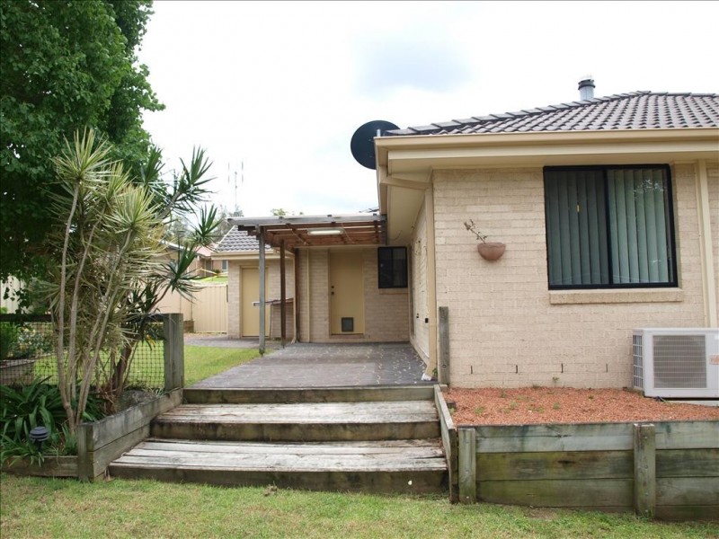 19 Lydon Crescent, West Nowra NSW 2541