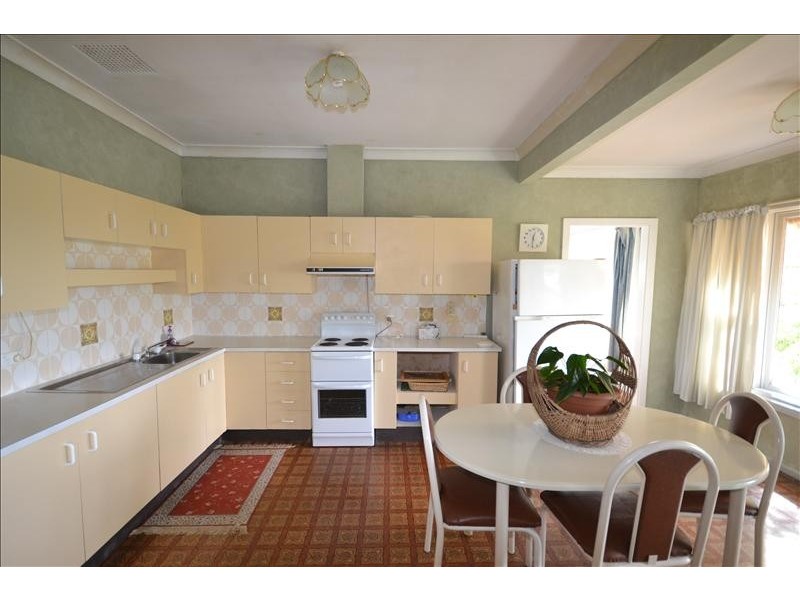 87 Adelaide Street, Greenwell Point NSW 2540