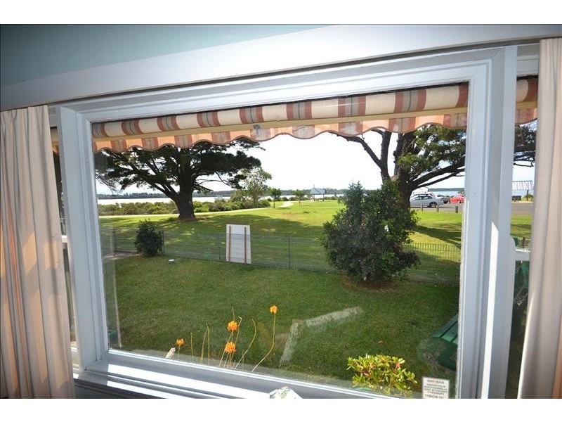 87 Adelaide Street, Greenwell Point NSW 2540