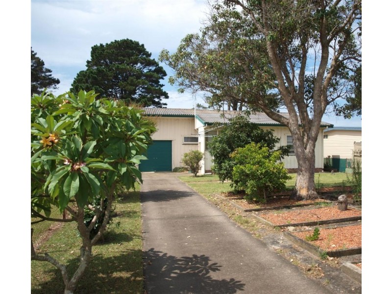 87 Adelaide Street, Greenwell Point NSW 2540