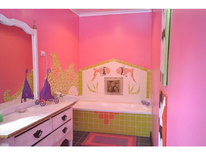 47 Basin View Parade, Basin View NSW 2540