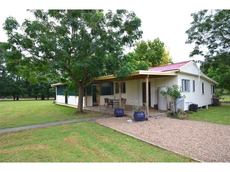 2 Watt Road, Falls Creek NSW 2540