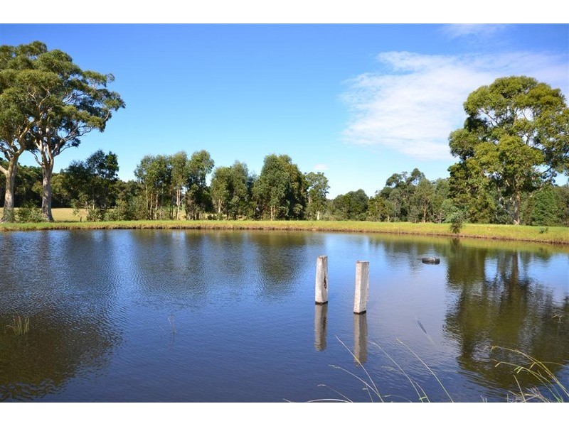 2 Watt Road, Falls Creek NSW 2540