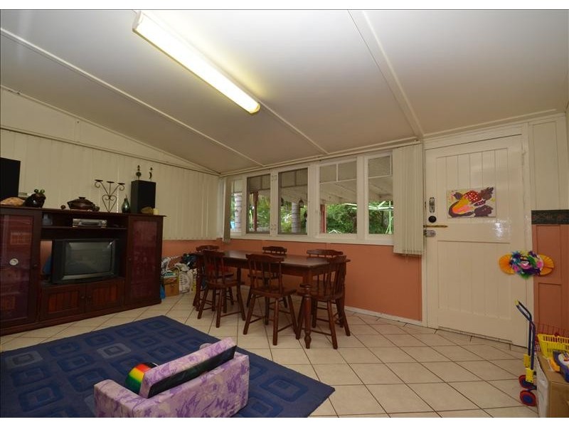 80 East Street, Nowra NSW 2541