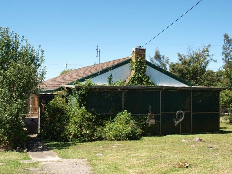 122 Parma Road, Falls Creek NSW 2540