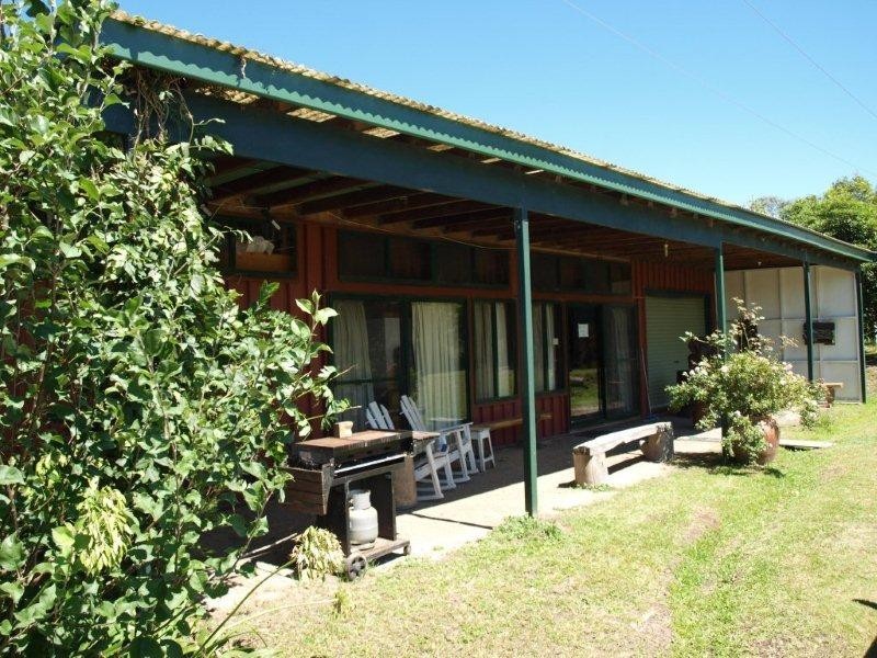 122 Parma Road, Falls Creek NSW 2540