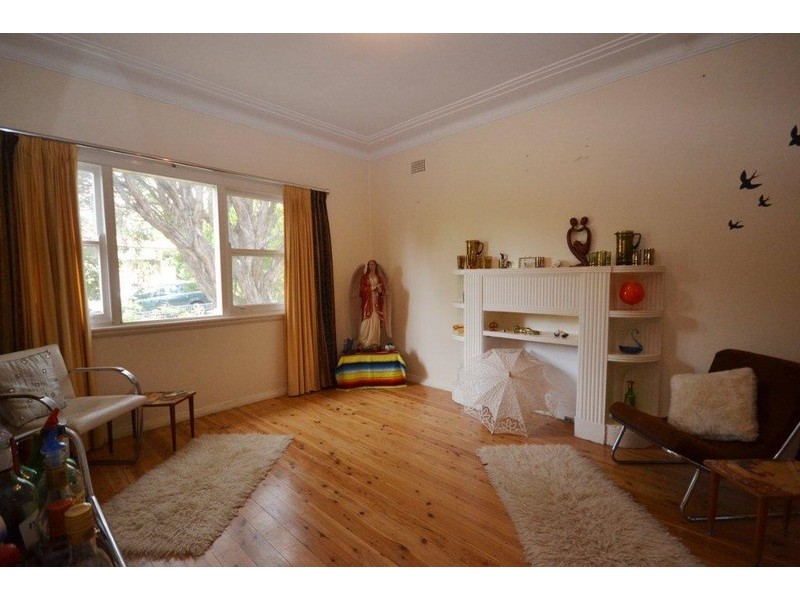 9 Gould Avenue, Nowra NSW 2541