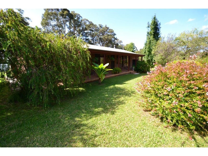 1056A Princes Highway, Falls Creek NSW 2540