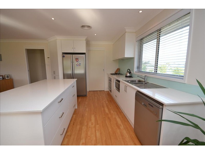 1 Clover Court, Cambewarra NSW 2540