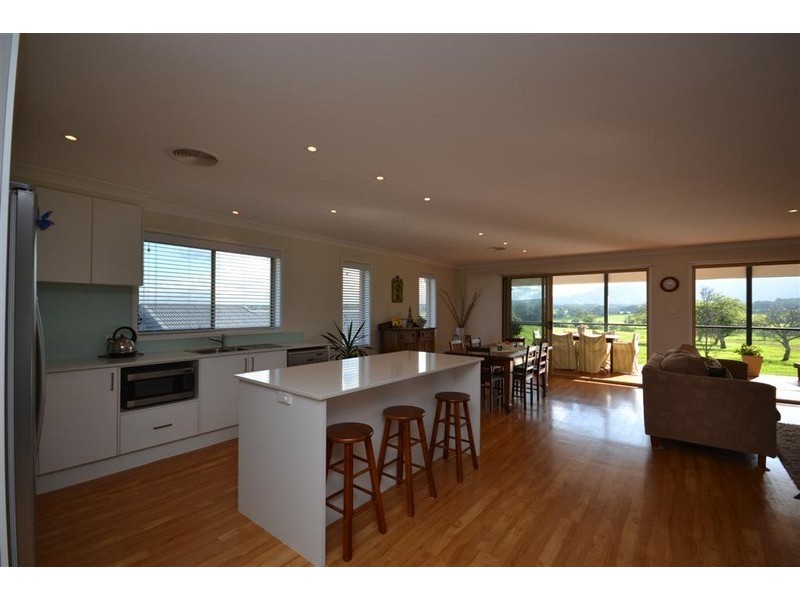 1 Clover Court, Cambewarra NSW 2540