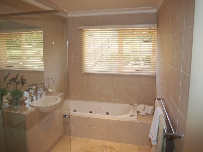 25 St Anns Street, Nowra NSW 2541