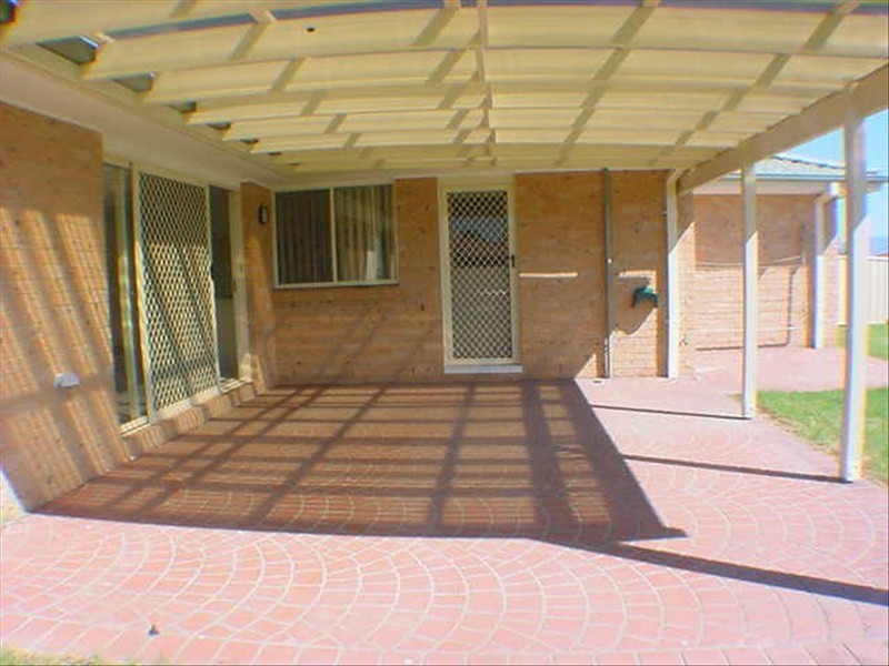 54 Robinia Way, Worrigee NSW 2540