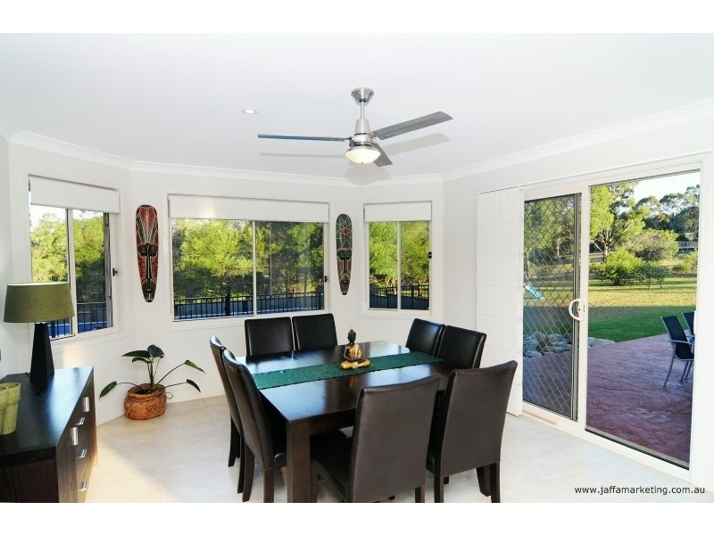 33 Glenoak Way, Nowra Hill NSW 2540