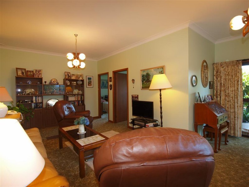 6 Kangaroo Valley Road, Berry NSW 2535