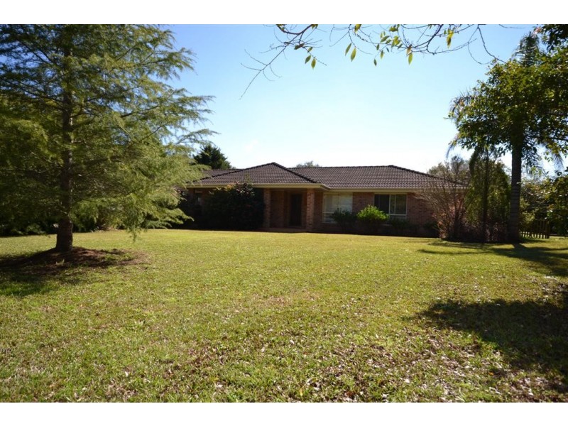 5 Peachey Close, Bomaderry NSW 2541