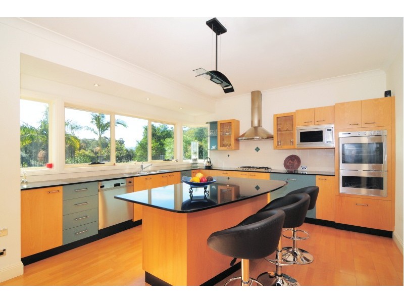 31 Tartarian Crescent, Bomaderry NSW 2541