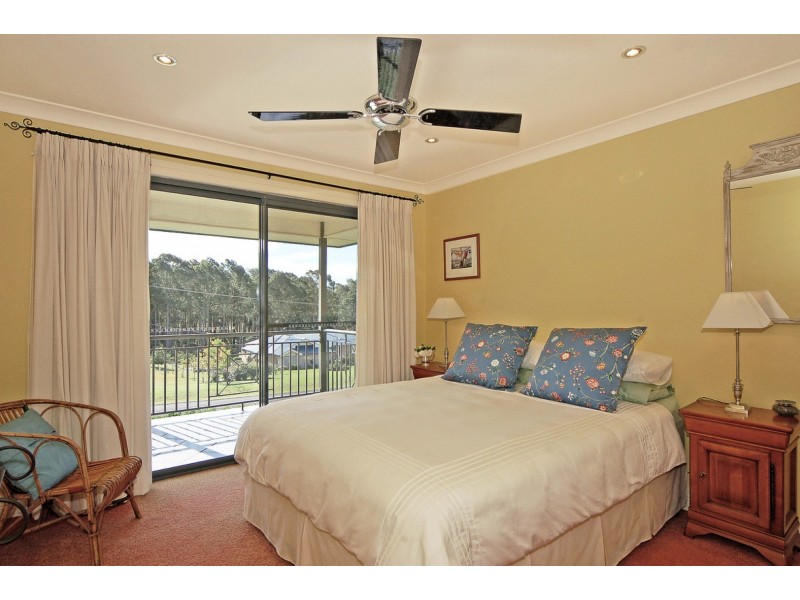 38 Tartarian Crescent, Bomaderry NSW 2541