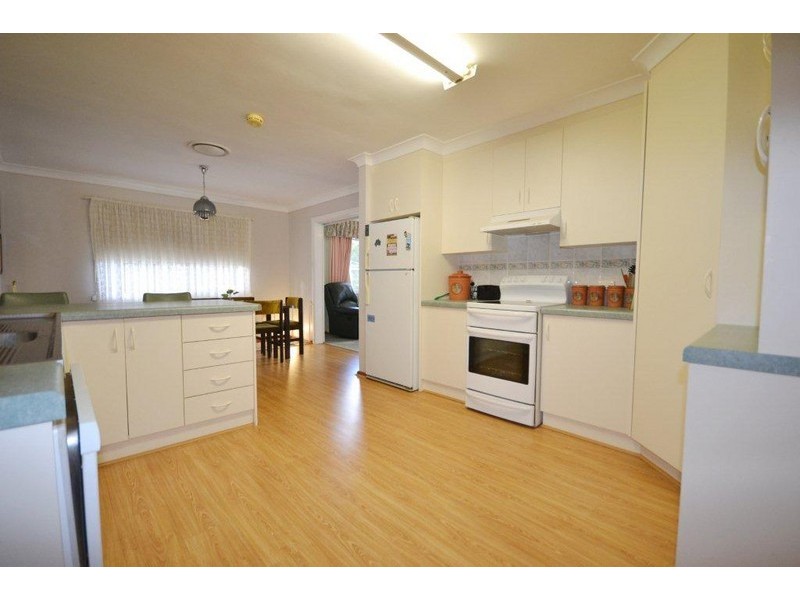 13 Colyer Avenue, Nowra NSW 2541