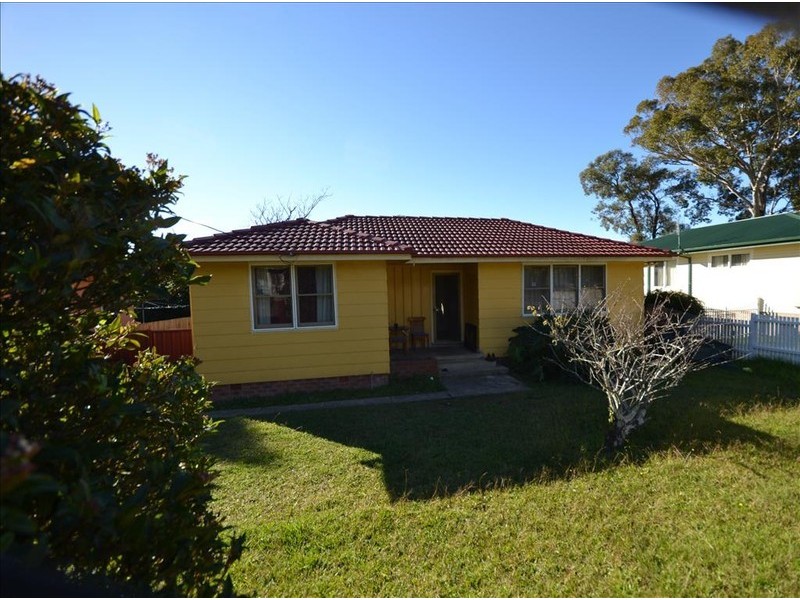 63 McKay Street, Nowra NSW 2541