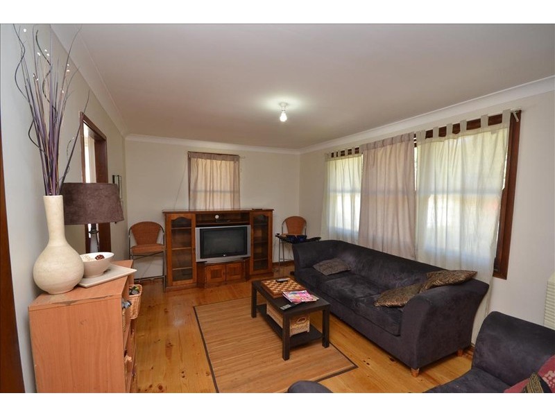 63 McKay Street, Nowra NSW 2541